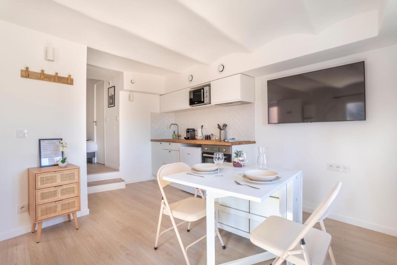 Garlaban - Linge De Qualite - Fibre - Confort - Coeur De Ville การ์แดน ภายนอก รูปภาพ